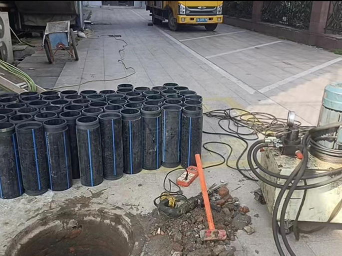 宁德PE置换管厂家 DN315置换管 非开挖管短管置换